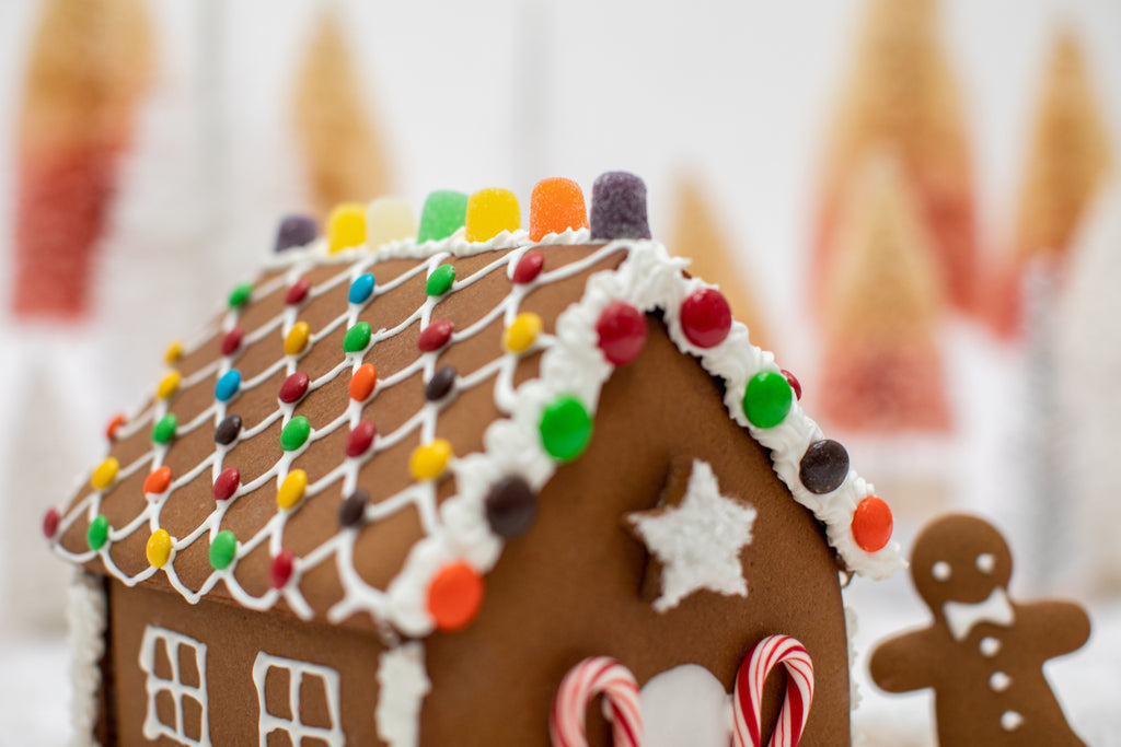 Gingerbread House Kit – Lovepop
